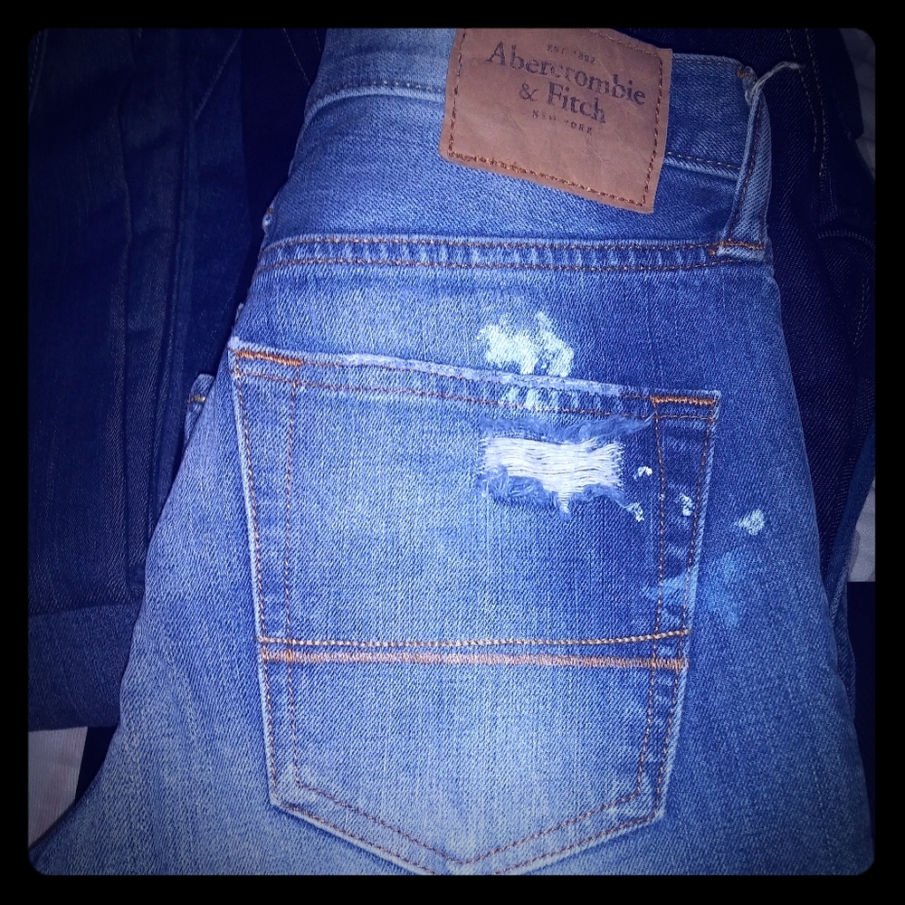 NWOT Abercrombie Skinny Jeans